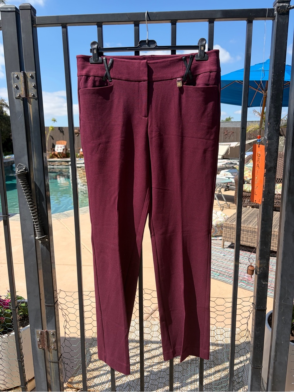 Anne Klein Women's Pants - Burgundy